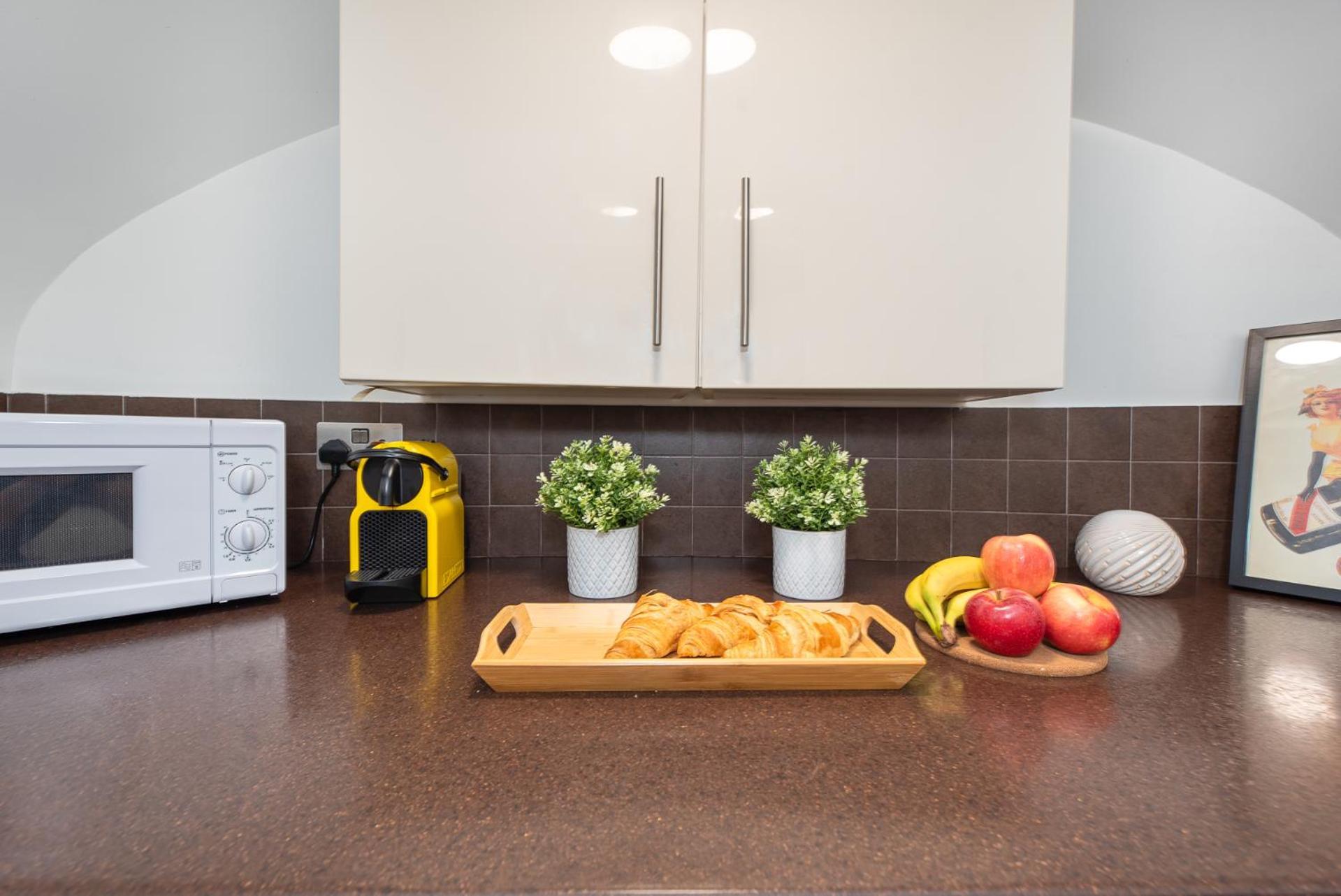3 Bedroom Apartment With Private Terrace In Pimlico, Westminster, Victoria London Bagian luar foto