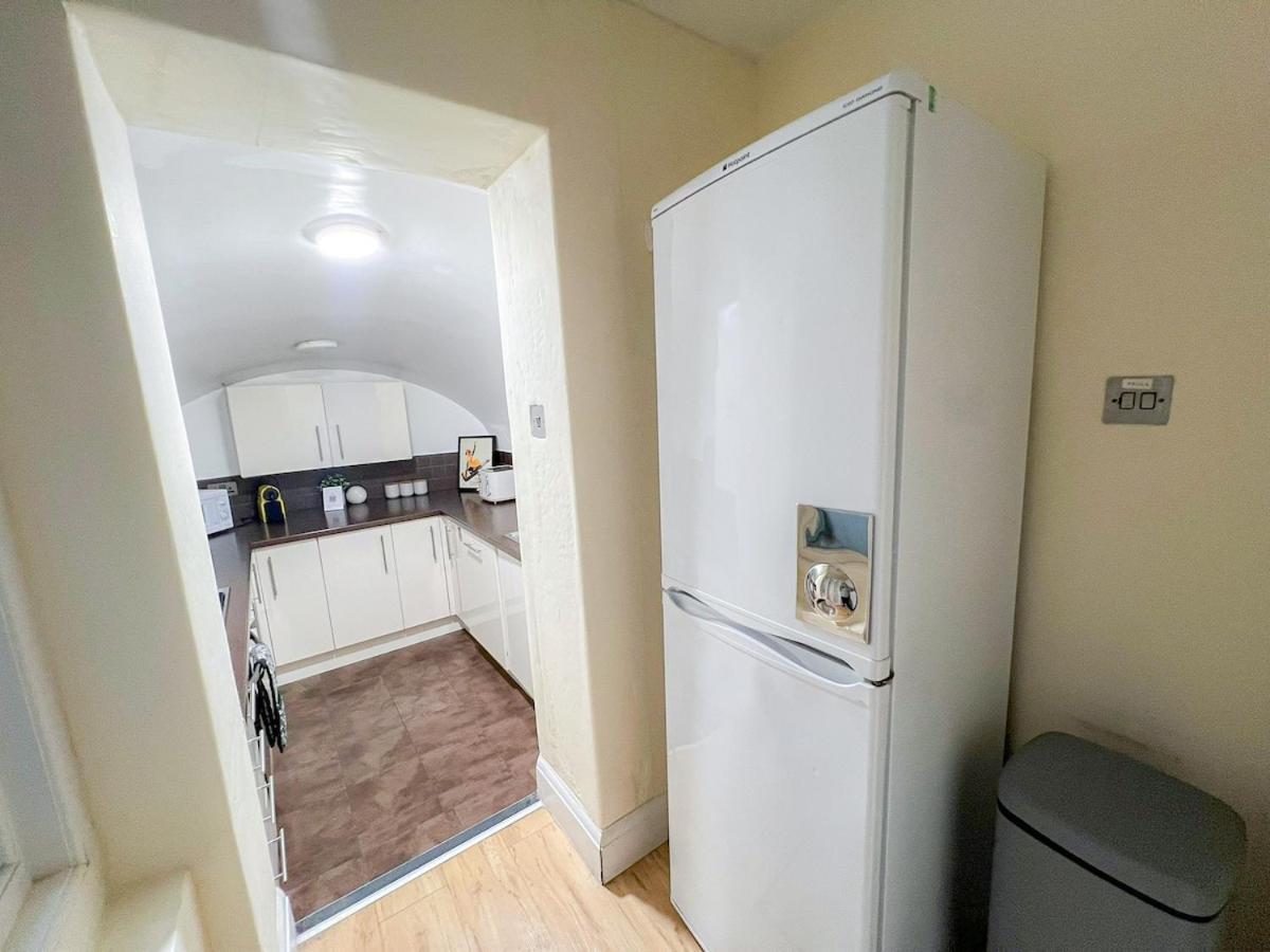 3 Bedroom Apartment With Private Terrace In Pimlico, Westminster, Victoria London Bagian luar foto