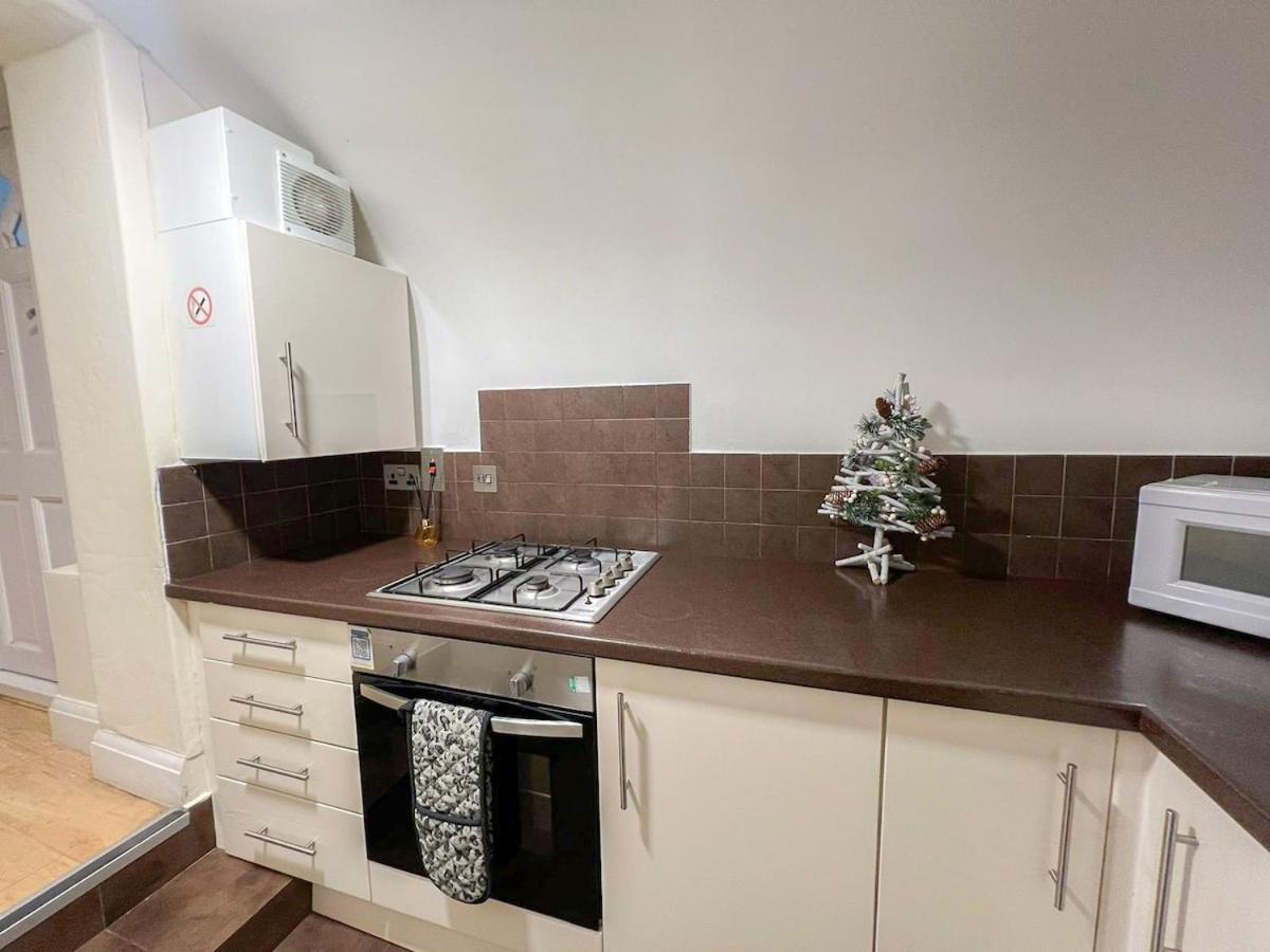 3 Bedroom Apartment With Private Terrace In Pimlico, Westminster, Victoria London Bagian luar foto