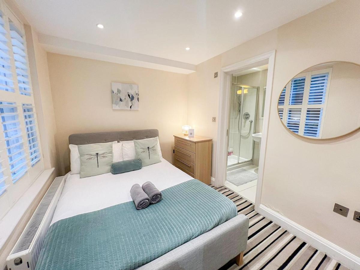 3 Bedroom Apartment With Private Terrace In Pimlico, Westminster, Victoria London Bagian luar foto